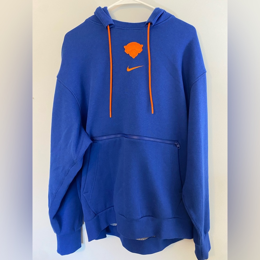 Nike Knicks Hoodie LIKE NEW